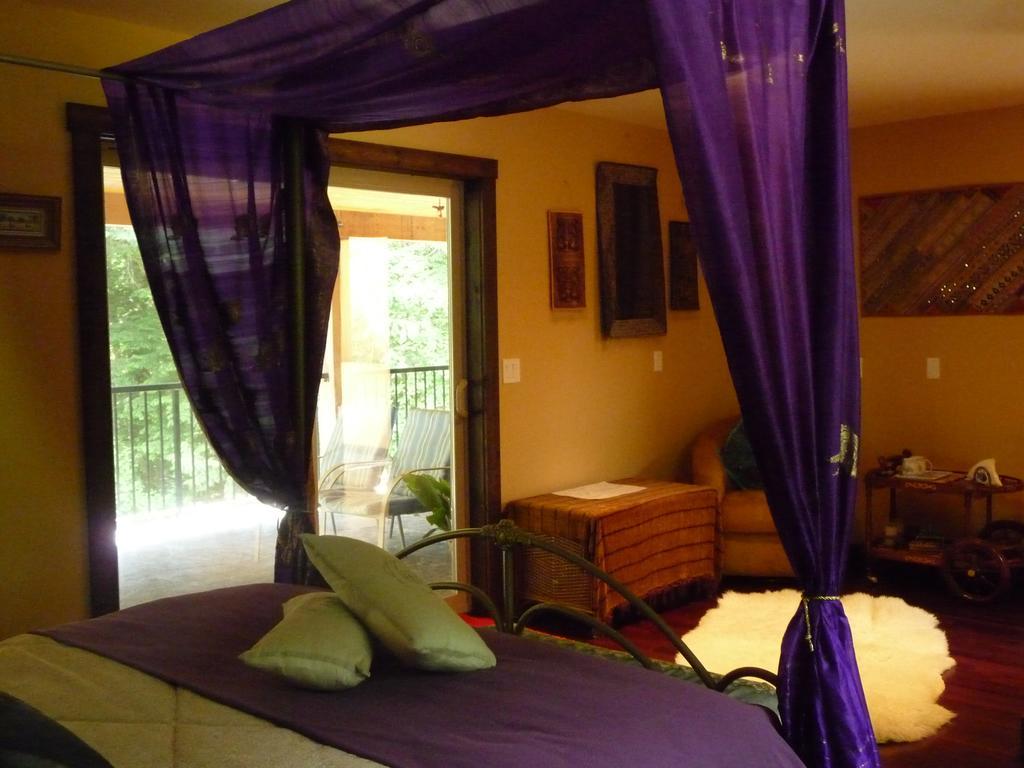 シーシェルト Davis Brook Retreat Bed & Breakfast エクステリア 写真