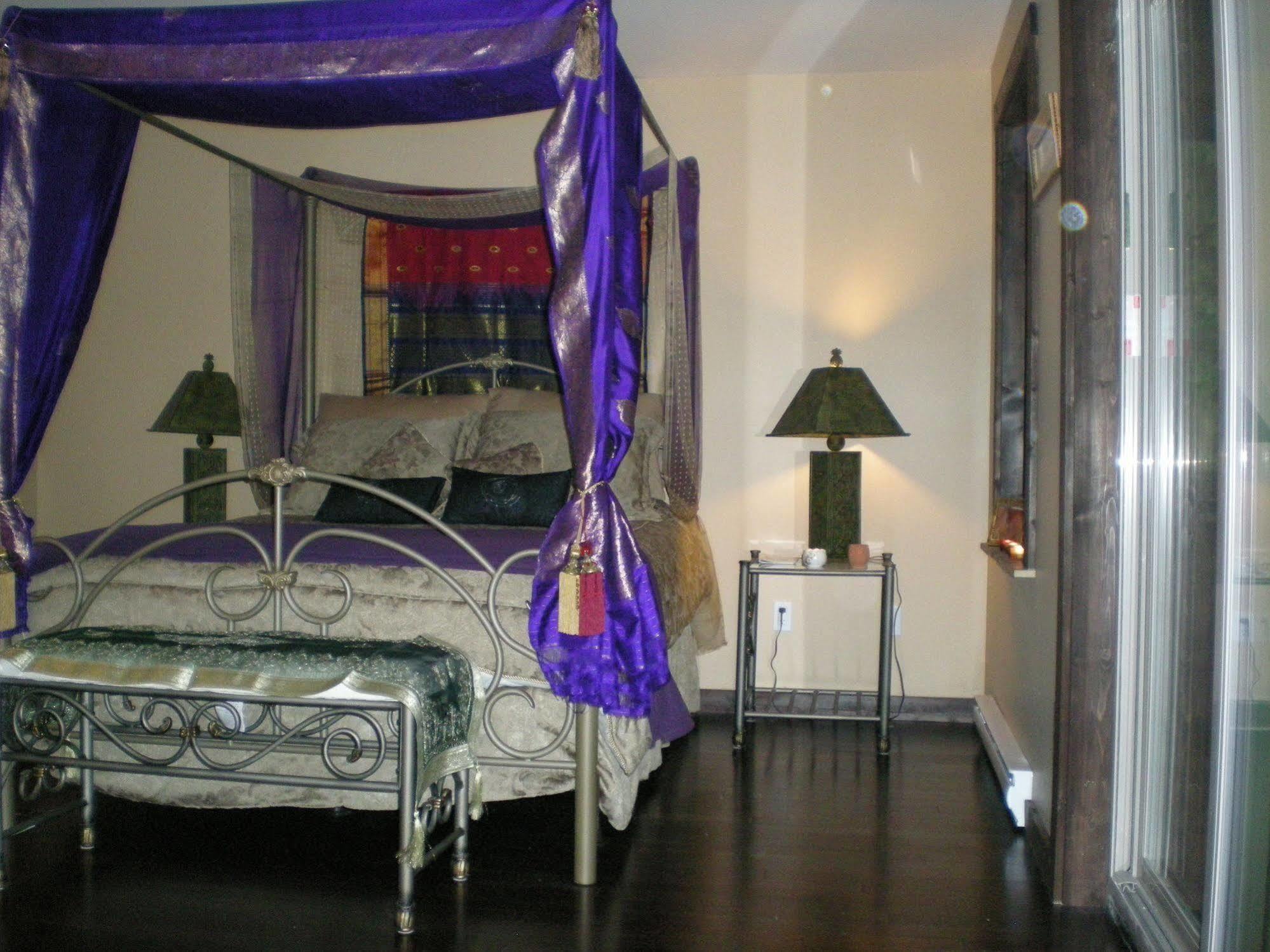 シーシェルト Davis Brook Retreat Bed & Breakfast エクステリア 写真